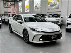 تۆیۆتا کامری